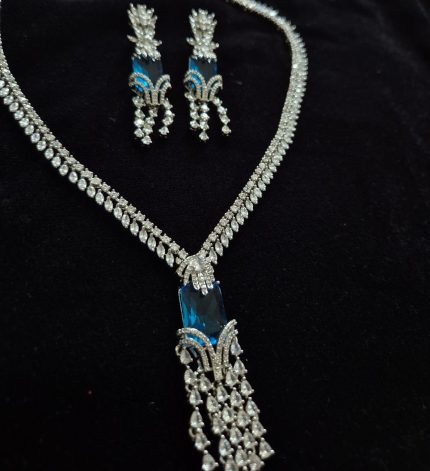 Zeba 2 Zircon Set – Sims Blossoms UAE