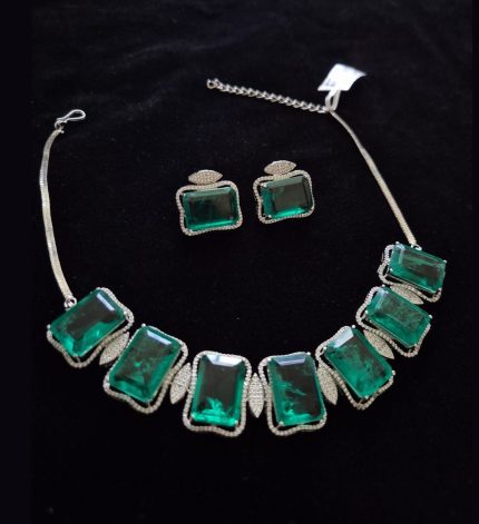 evone-emerald set – Sims Blossoms UAE