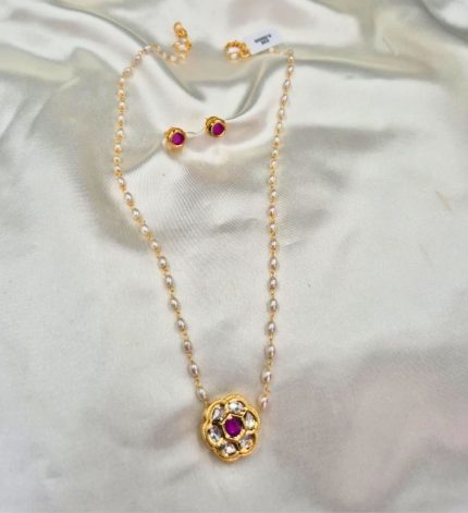Charvi 5 Pink Kundan Set – Sims Blossoms UAE
