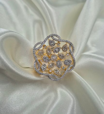 Dina1 - Gold Finger Ring – Sims Blossoms UAE