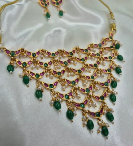 Chatai Style Neckpiece Set – Sims Blossoms UAE
