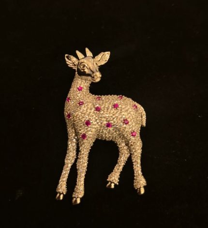 BROdeer - Pink Brooch – Sims Blossoms UAE