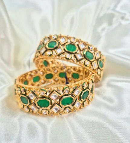 Polki Bangle Green – Sims Blossoms UAE