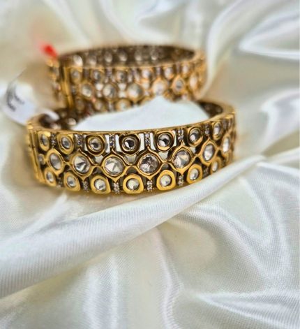 Meso Bangle 5 – Sims Blossoms UAE