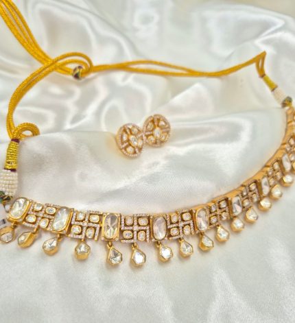 Mozo1 - Gold Premium Choker Set – Sims Blossoms UAE