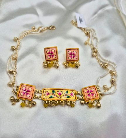 aRt2 - Peach Choker Set – Sims Blossoms UAE